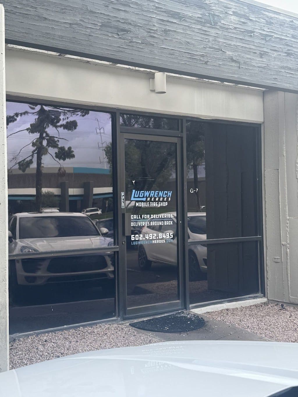 LugWrench Heroes Mobile Tire Shop service photo 1